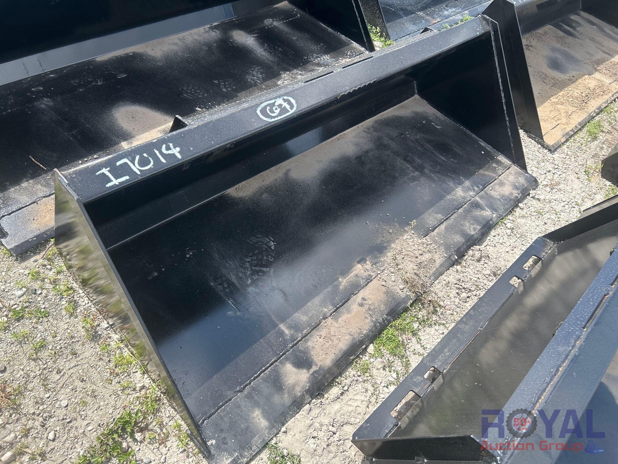 2025 Swict 72in Bucket Skid Steer Attachment (A50322)