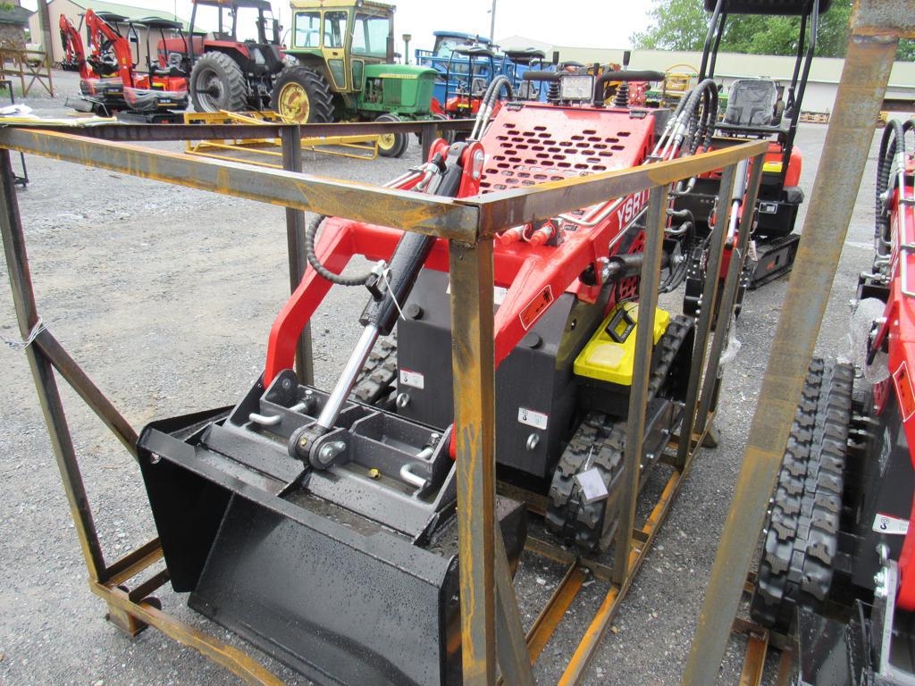 AGT Skid Steer (A47809)