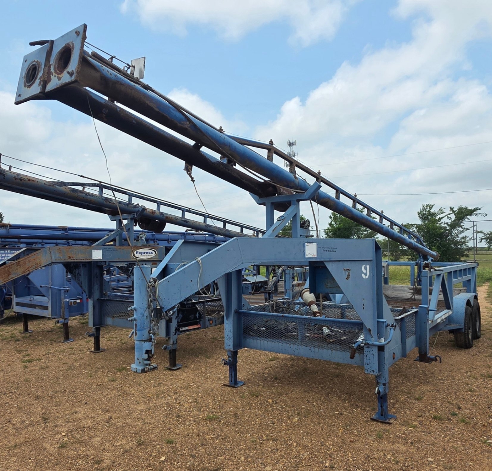 2012 SHOPMADE FLARE STACK GOOSENECK TRAILER (A47001)