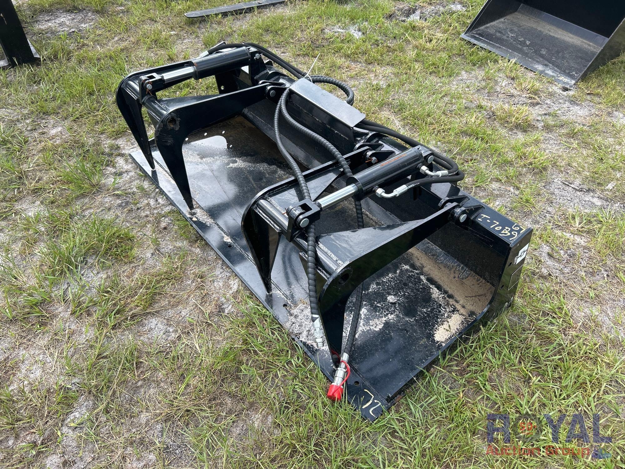 72in Dual Cylinder Grapple Bucket Skid Steer Attachment (A51691)