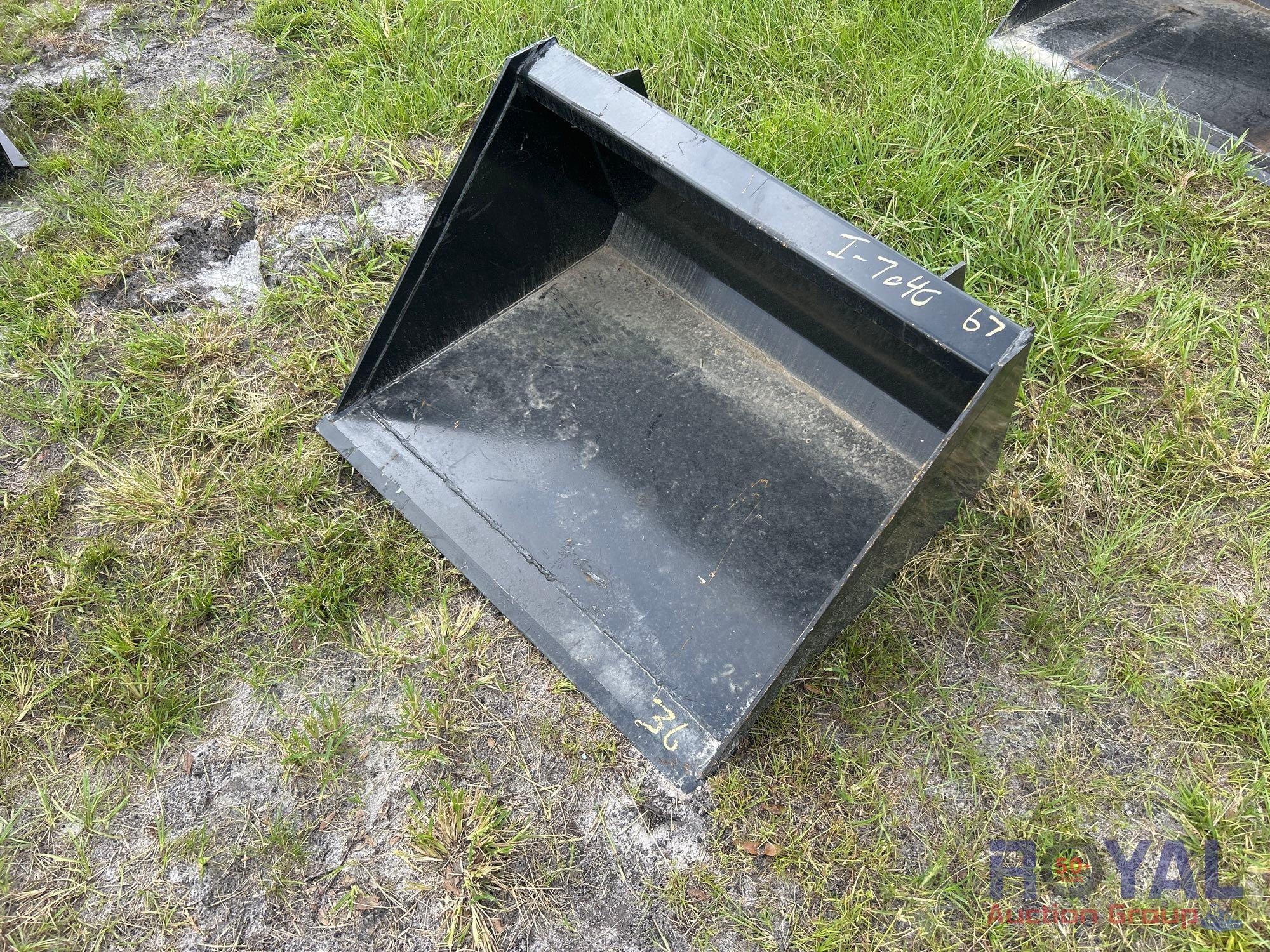 2025 JMR 36in Bucket Skid Steer Attachment (A51691)