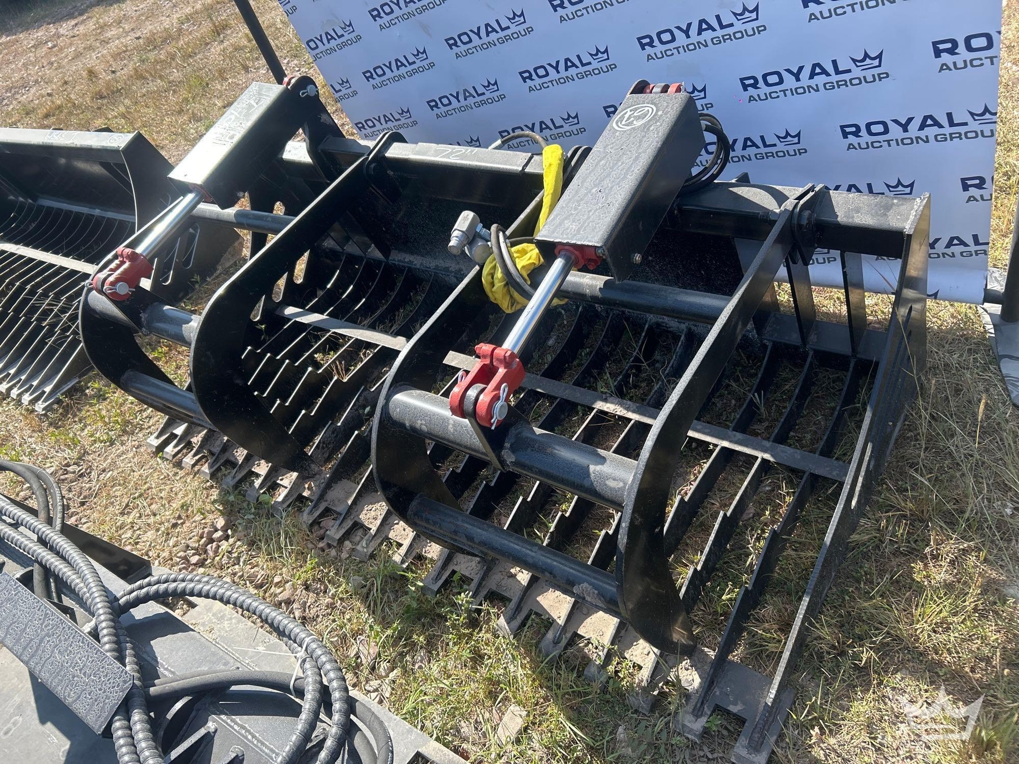 72'' rock / skeleton grapple (A56857)