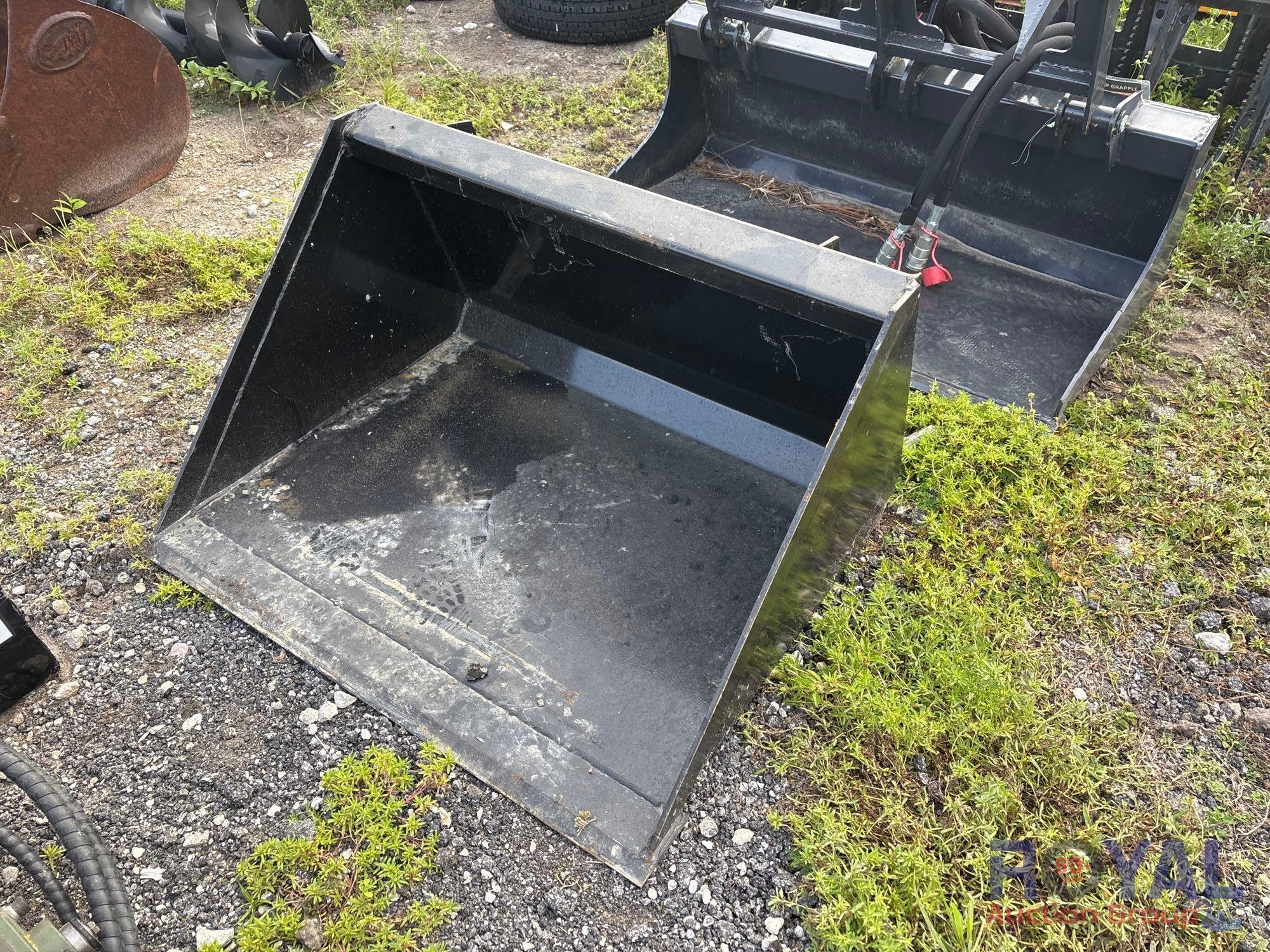 2025 JMR 36in Mini Skid Steer Bucket (A55787)