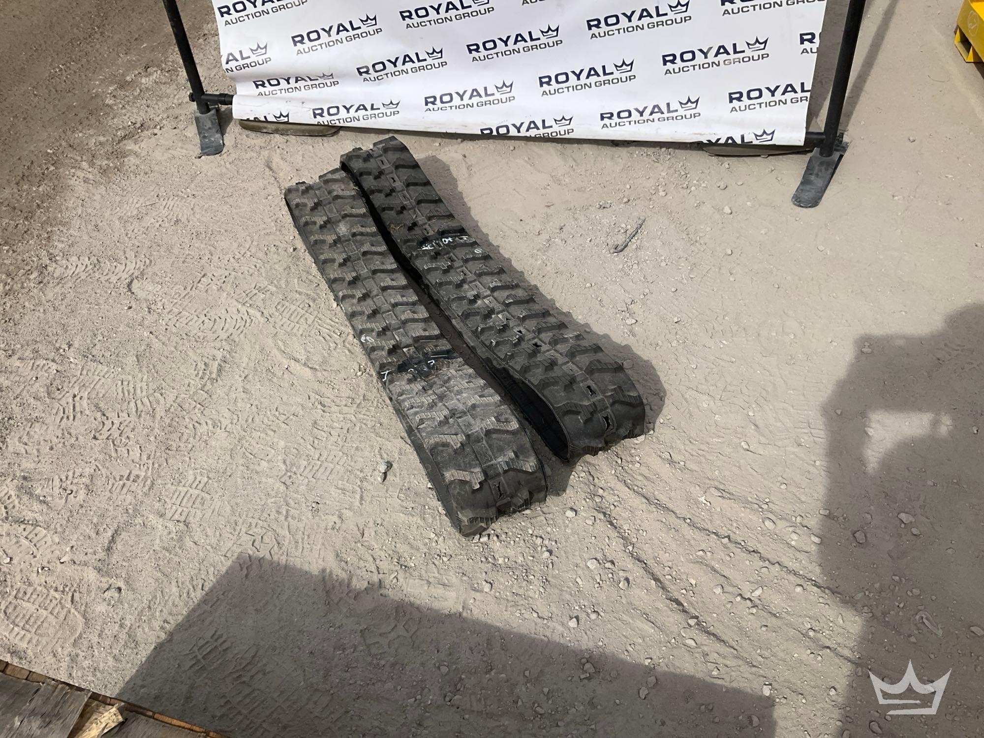 2 tracks for mini excavator / skid steer (A56857)