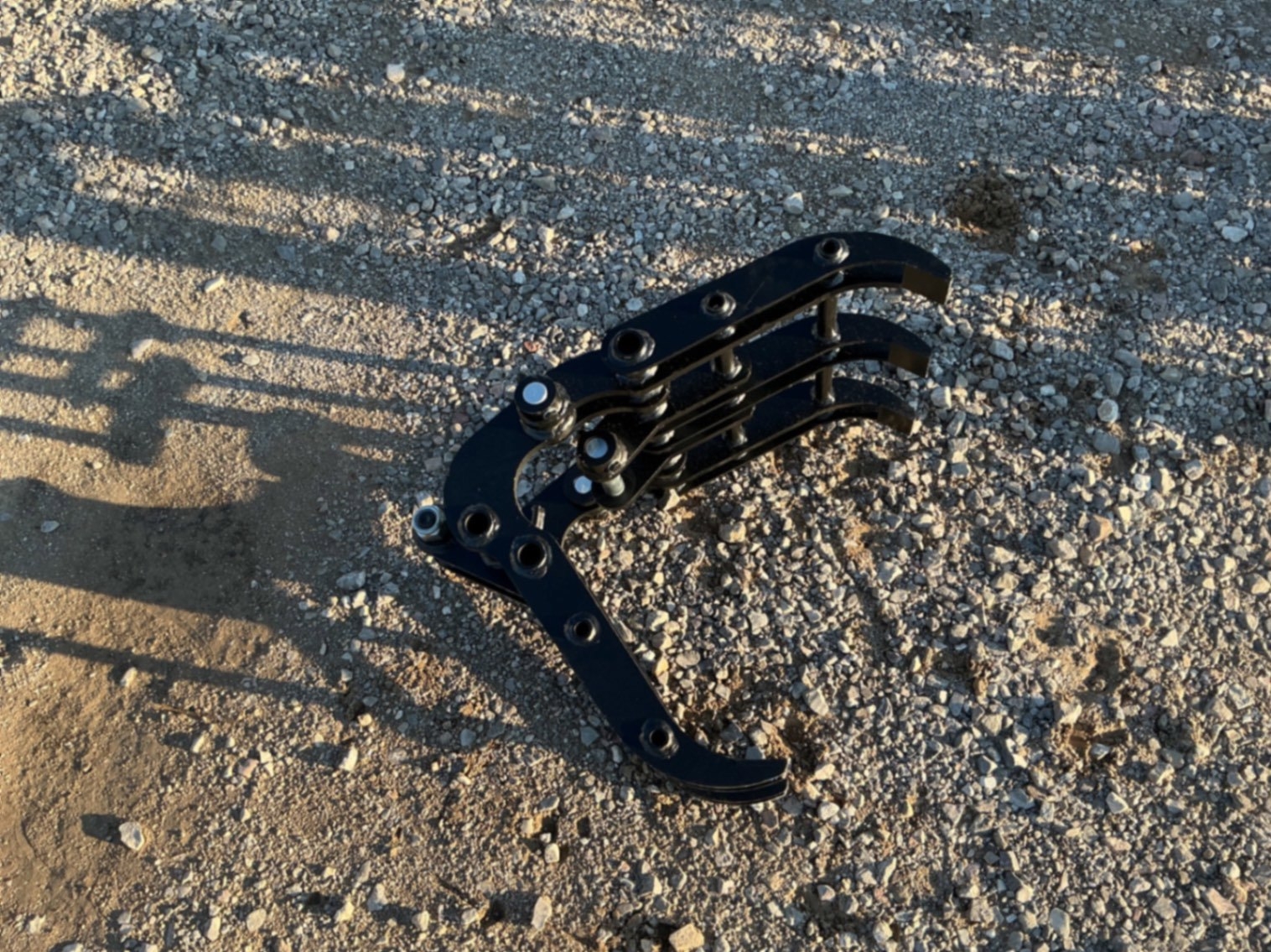 WOOD GRABBER FOR MINI EXCAVATOR (A58216)