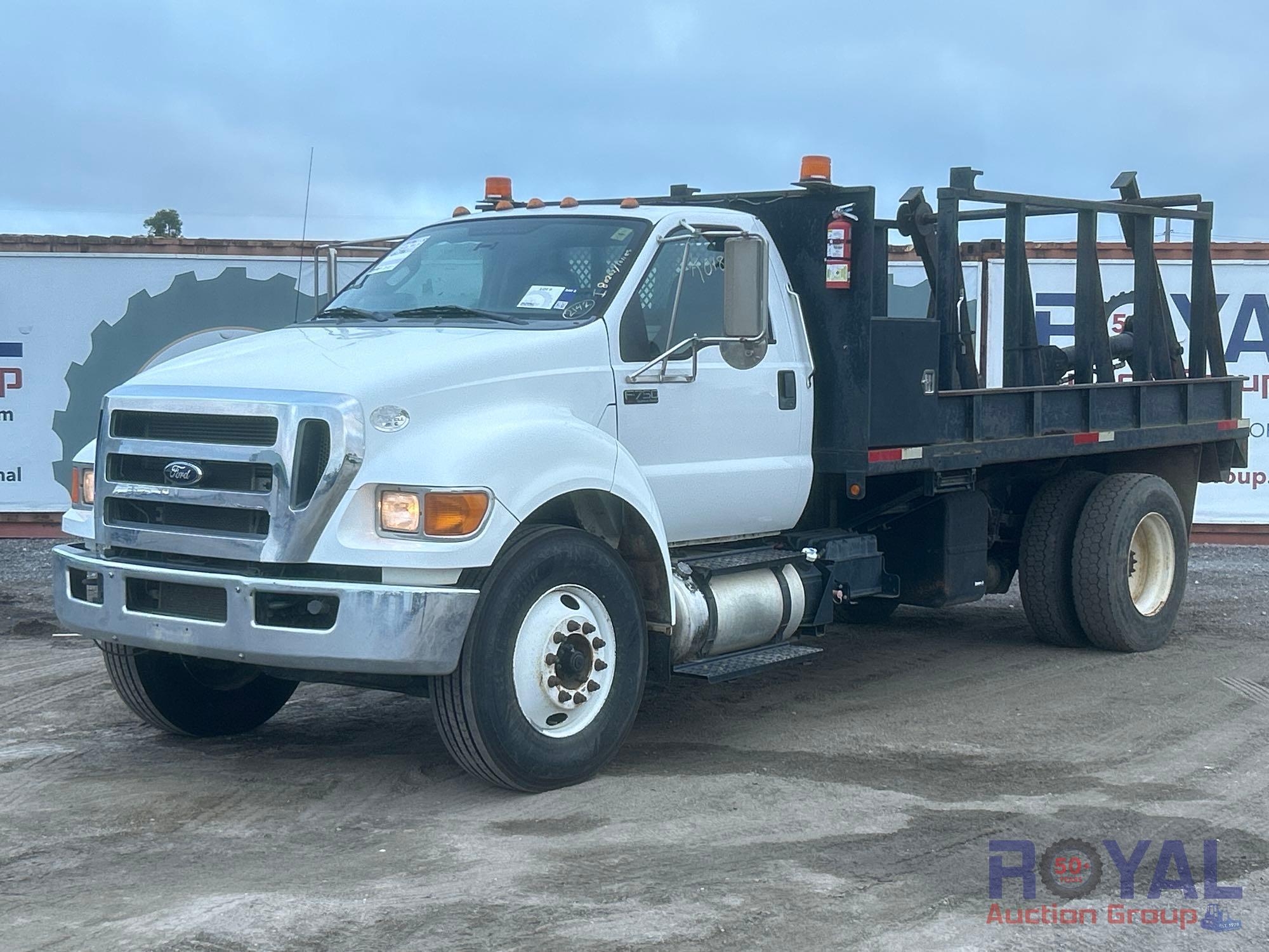 2015 Ford F-750 Flatbed Truck (A55788)