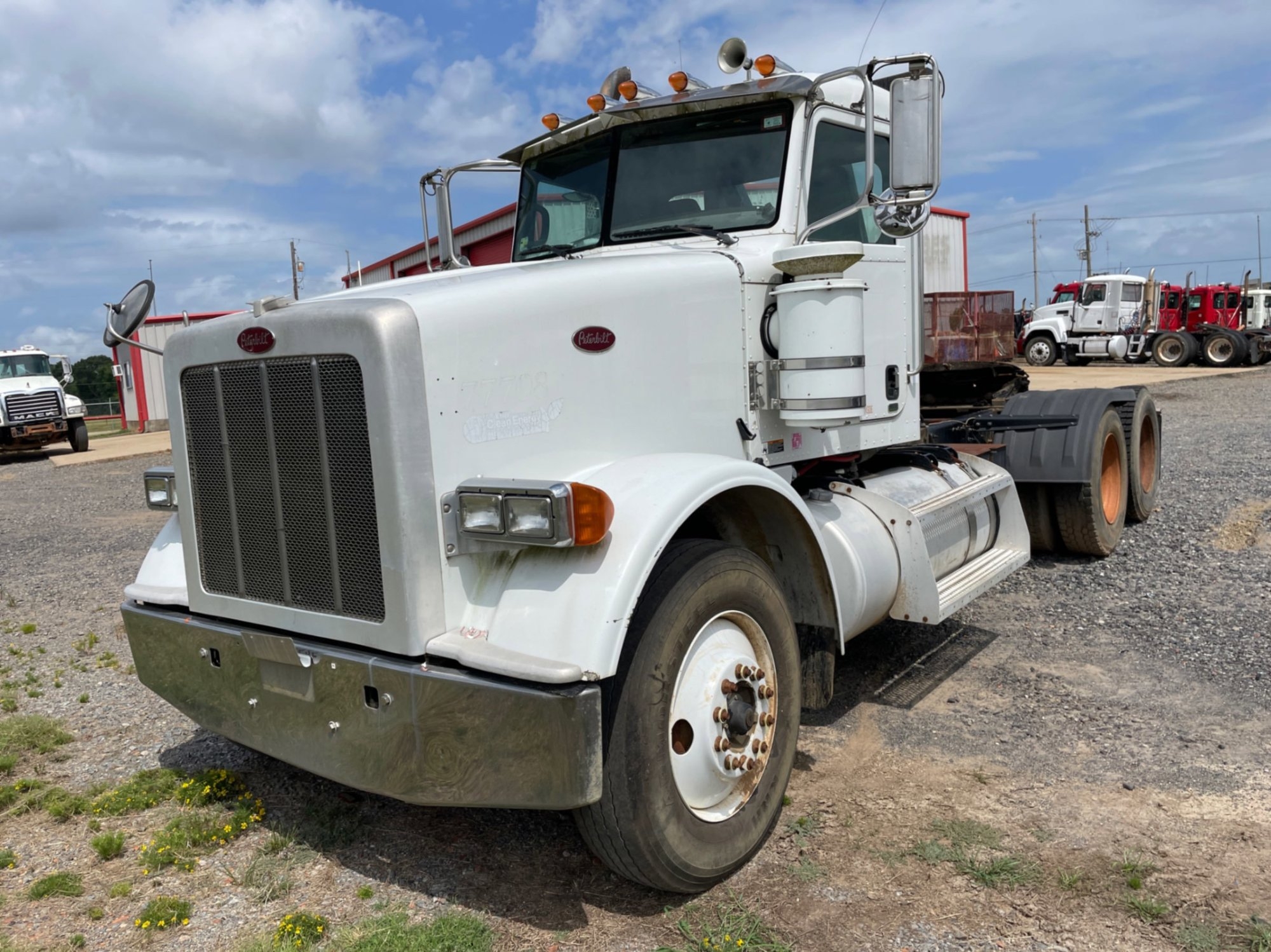 2013 PETERBILT 367 DAY CAB (INOPERABLE) (A50854)
