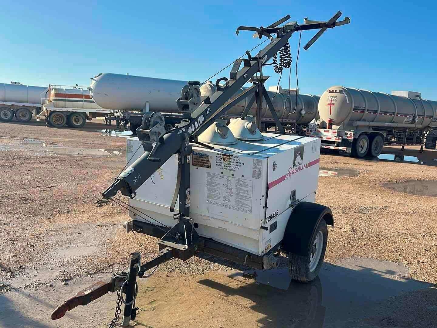 MAGNUM PRODUCTS LIGHT TOWER (A58216)