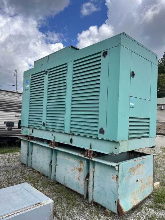 City of Buckhannon Onan 450 Set Stand By Generator (A52384)