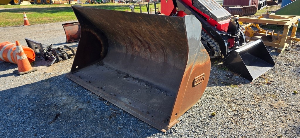 Doosan 7' Bucket (A50775)