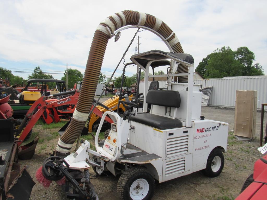 MadVac 101-D Sweeper (A47809)