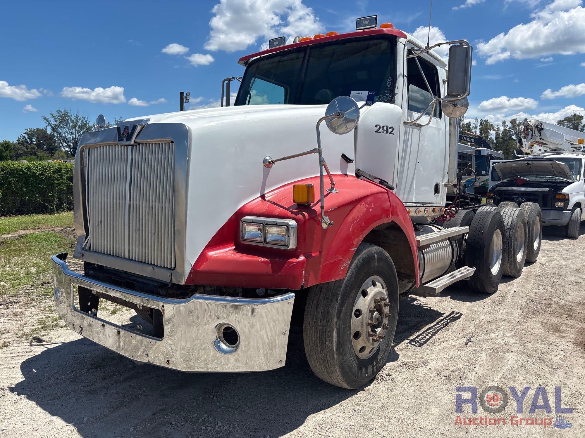 2007 Western Star 4900 SA Tri-Axle Wet Kit Day Cab Truck Tractor (A50323)