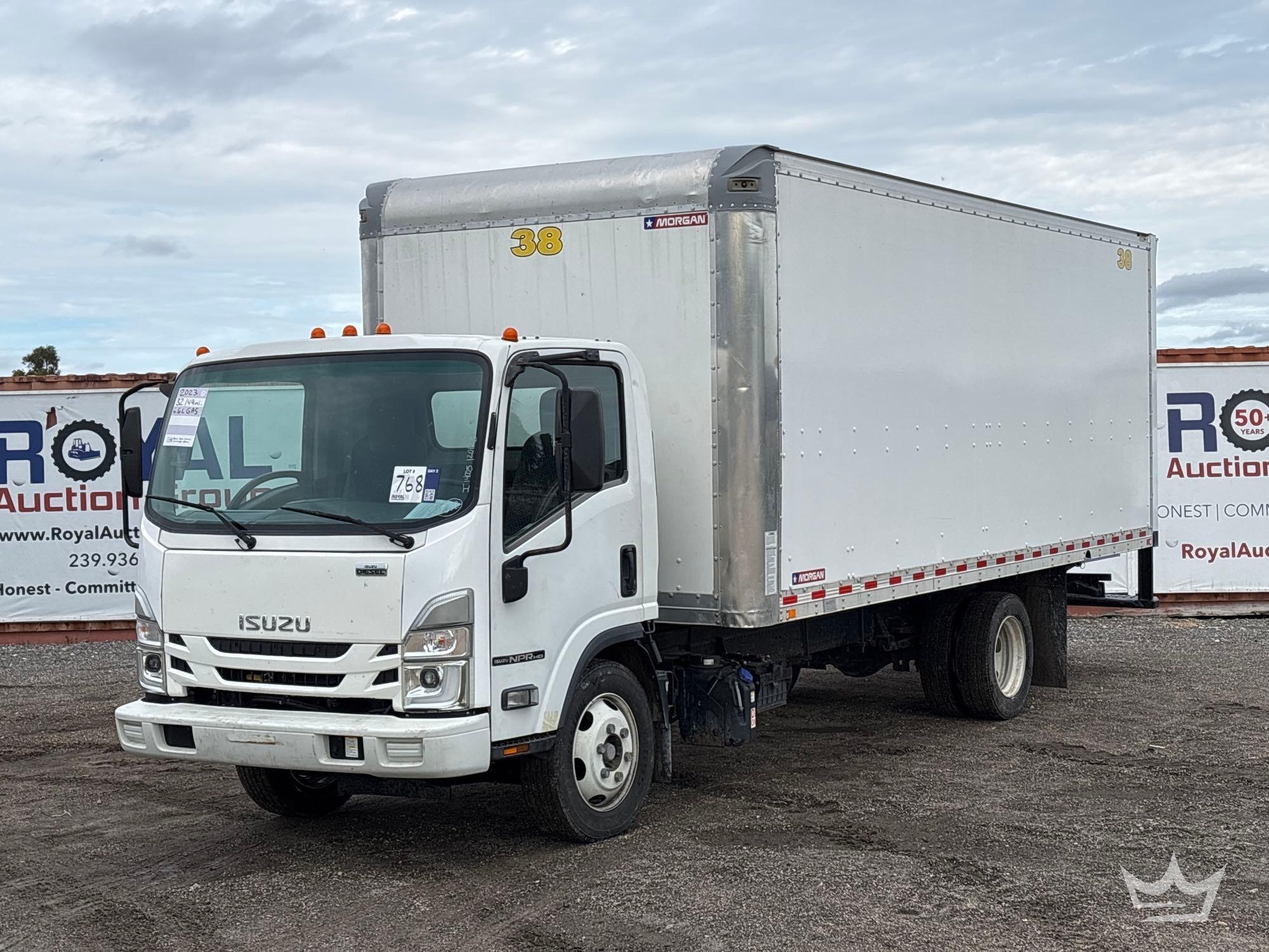 2023 Isuzu 20ft. Box Truck (A56858)