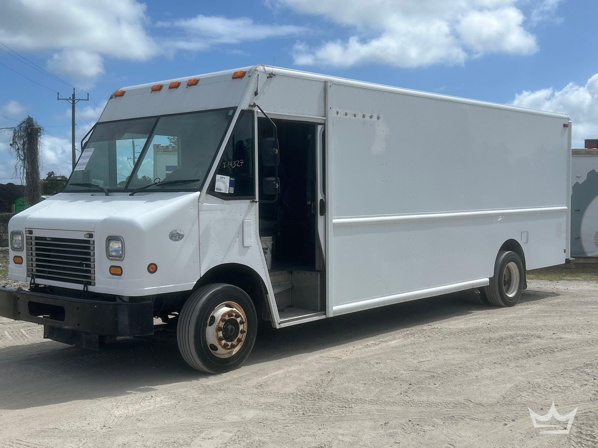 2014 Freightliner MT55 Step Van (A56858)