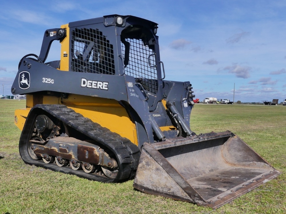 2020 Deere 325G (A57148)