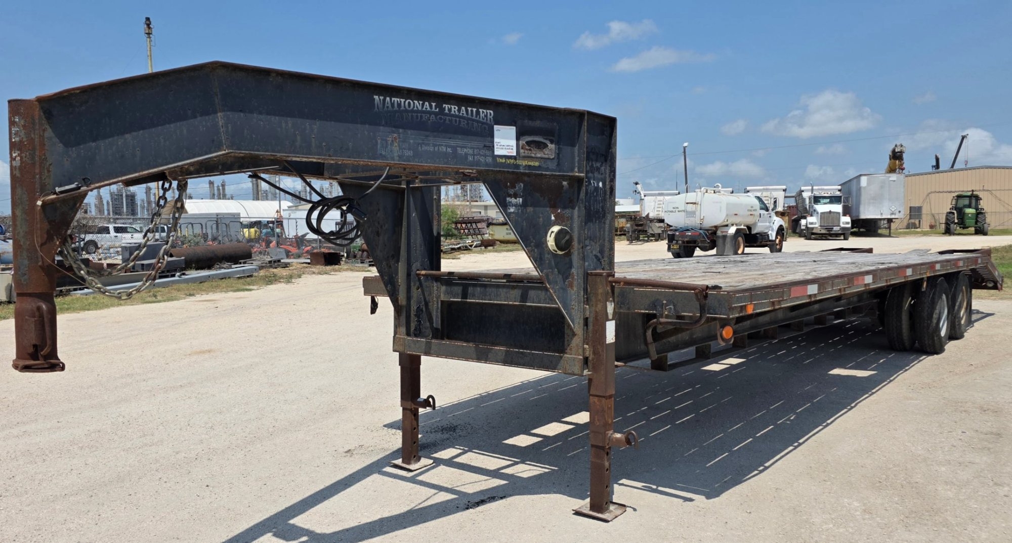 1997 NATIONAL  35FT GOOSENECK TRAILER (A47001)