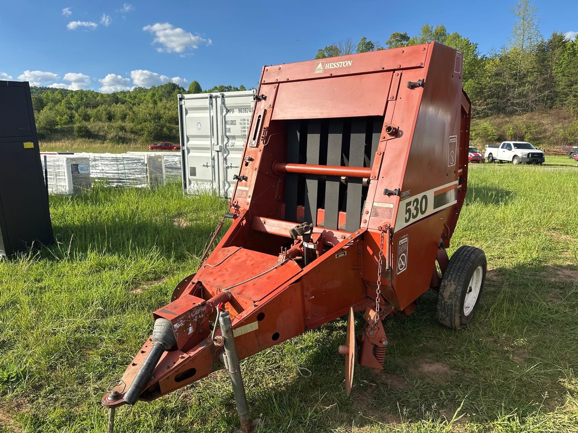 Hesston 530 Round Baler (A44391)