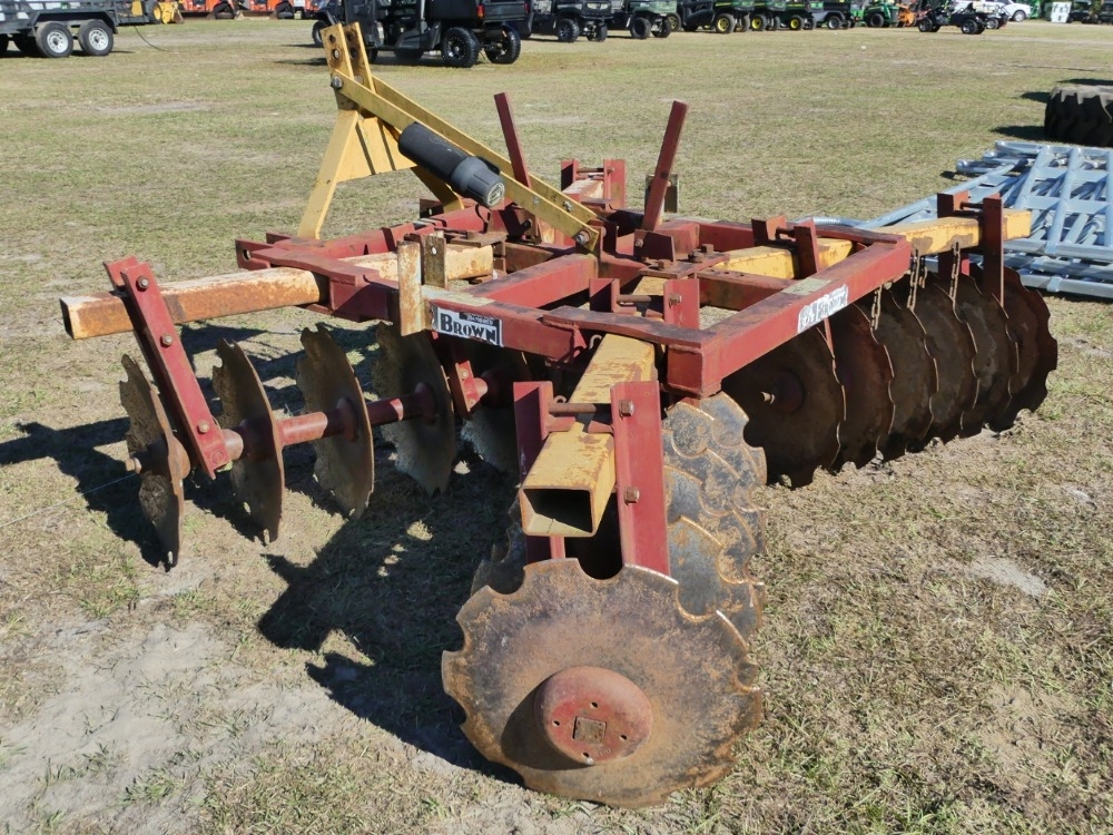 Brown BDH-750 (A56469)