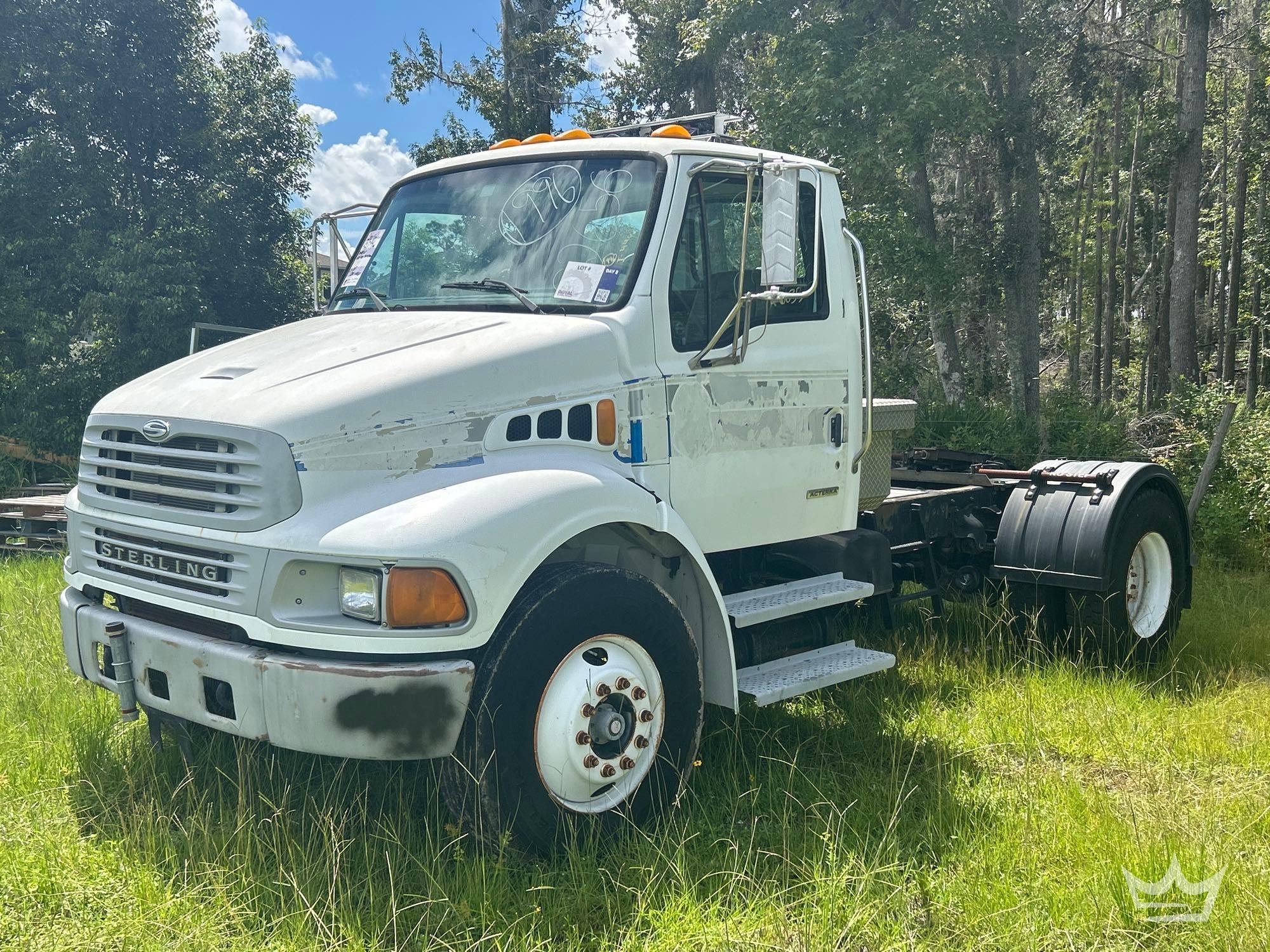 2004 Sterling Acterra Cab and Chassis S/A Truck (A56858)