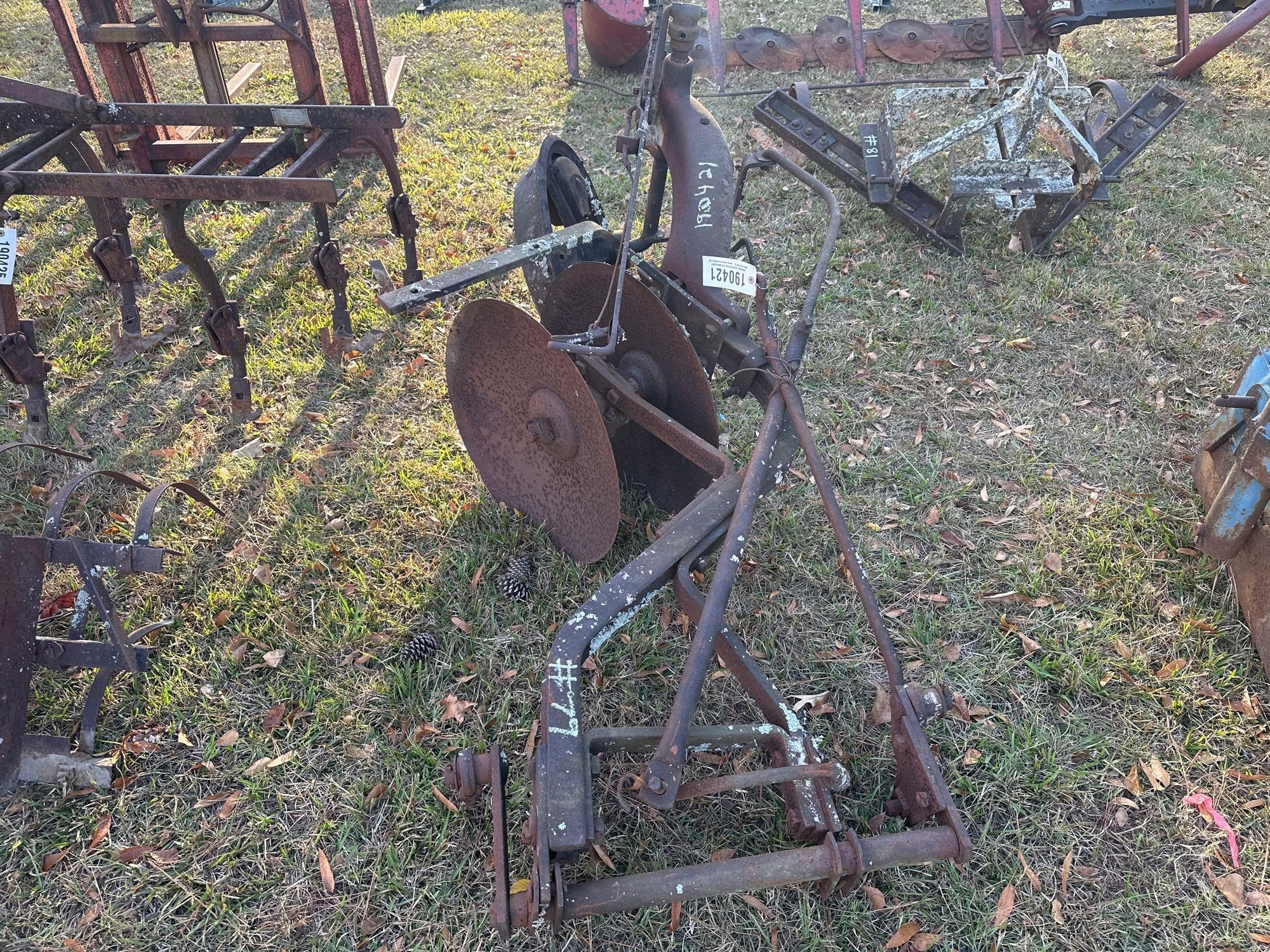 2 DISC TILLER W/ FARMALL MOUNTS (A52708)