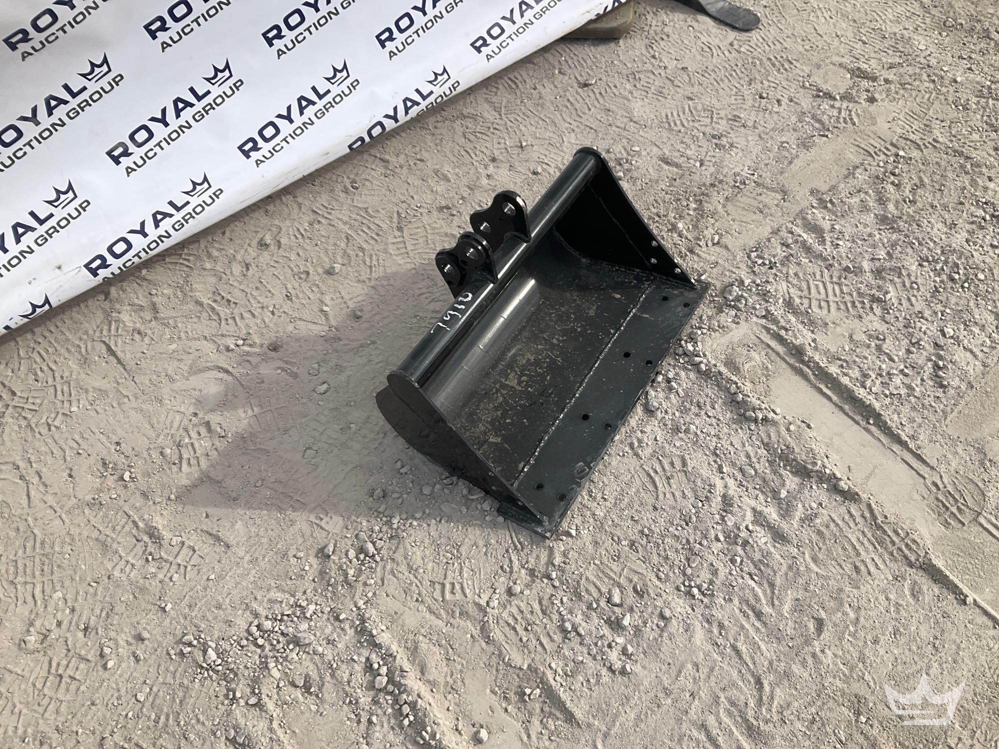 24 Bucket attachment (A56857)