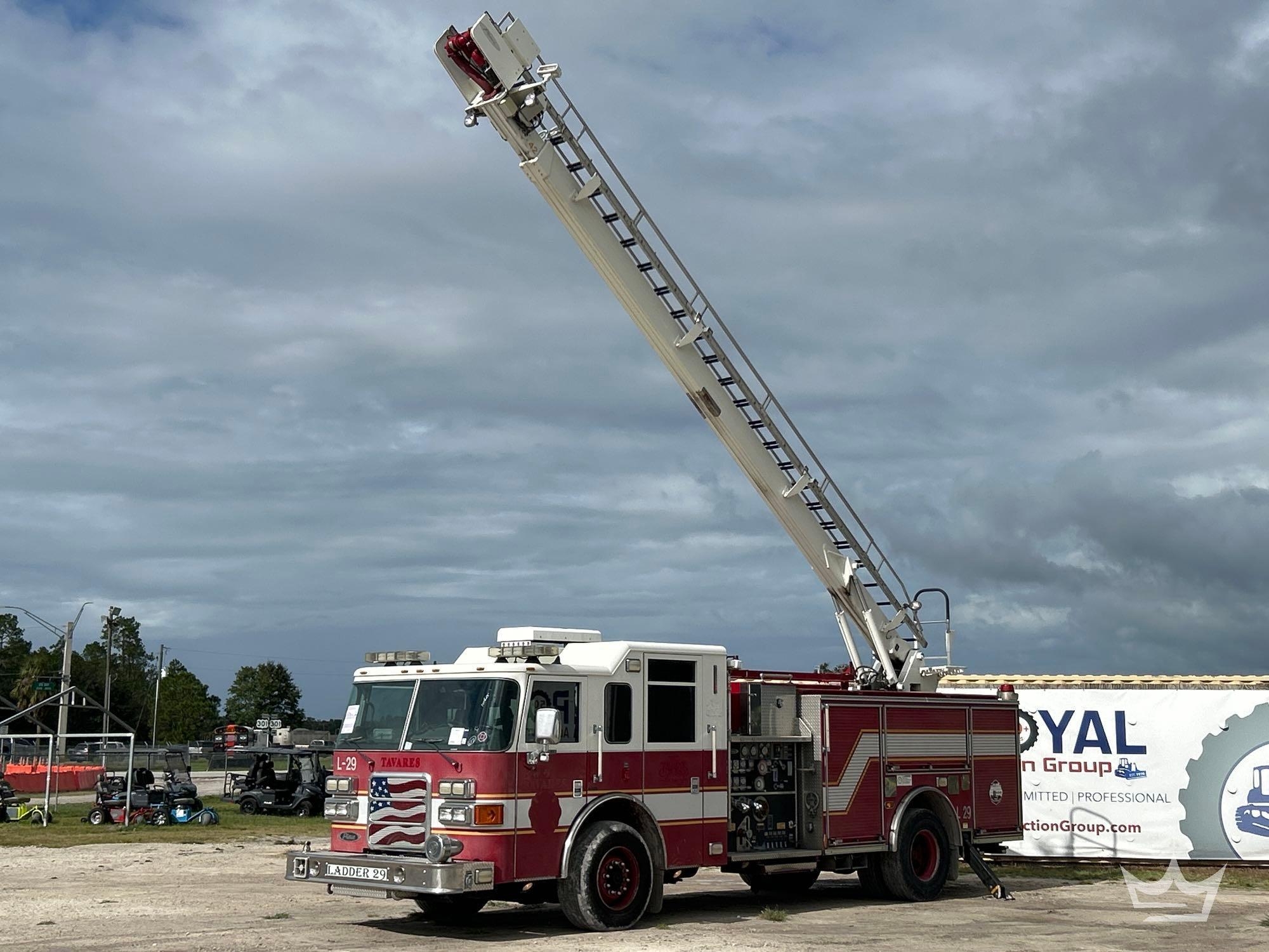 2008 Pierce Enforcer 61ft. Quint Ladder Fire Truck (A56858)