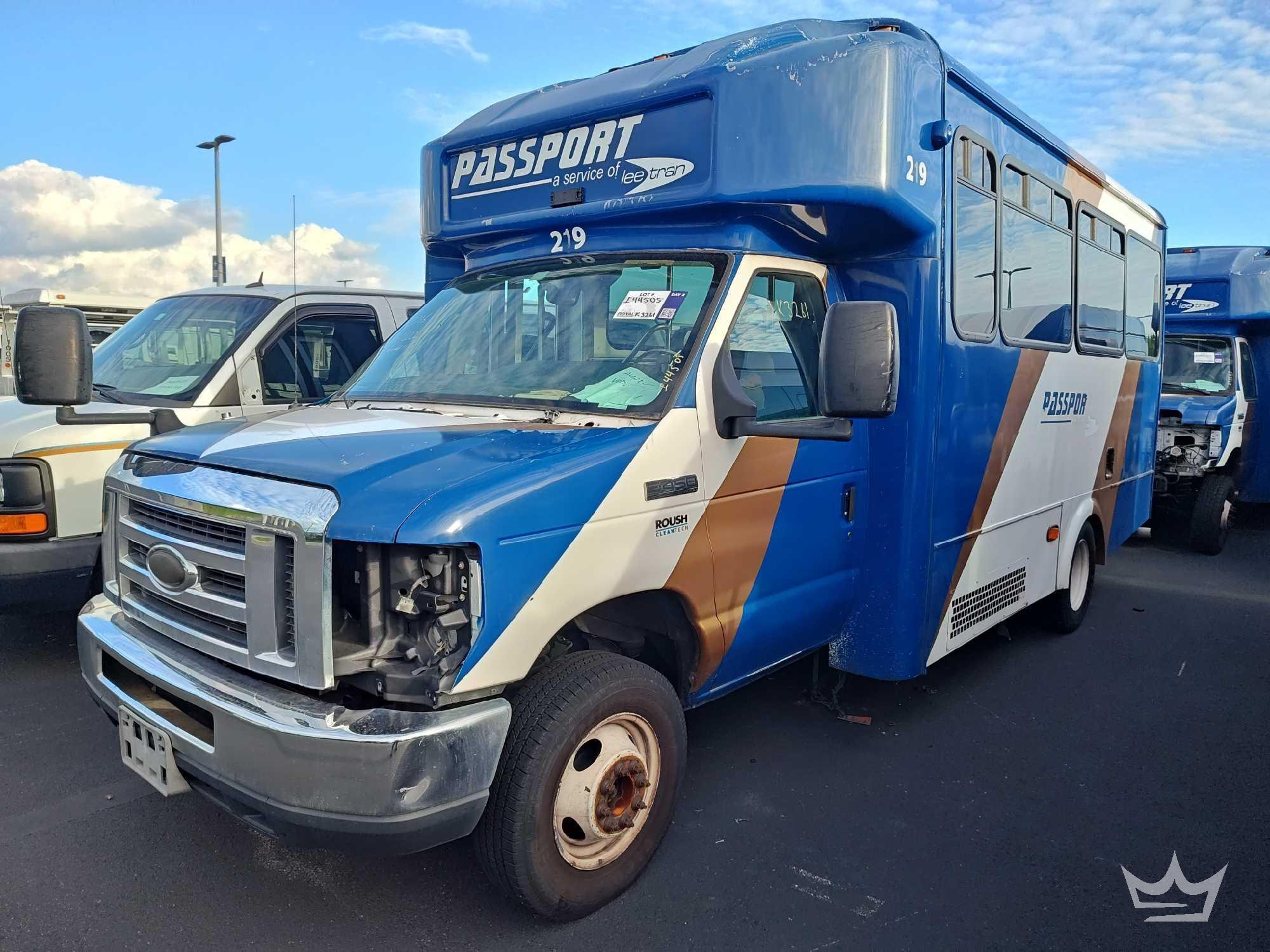 2016 Ford E-450 Passenger Bus (A56858)