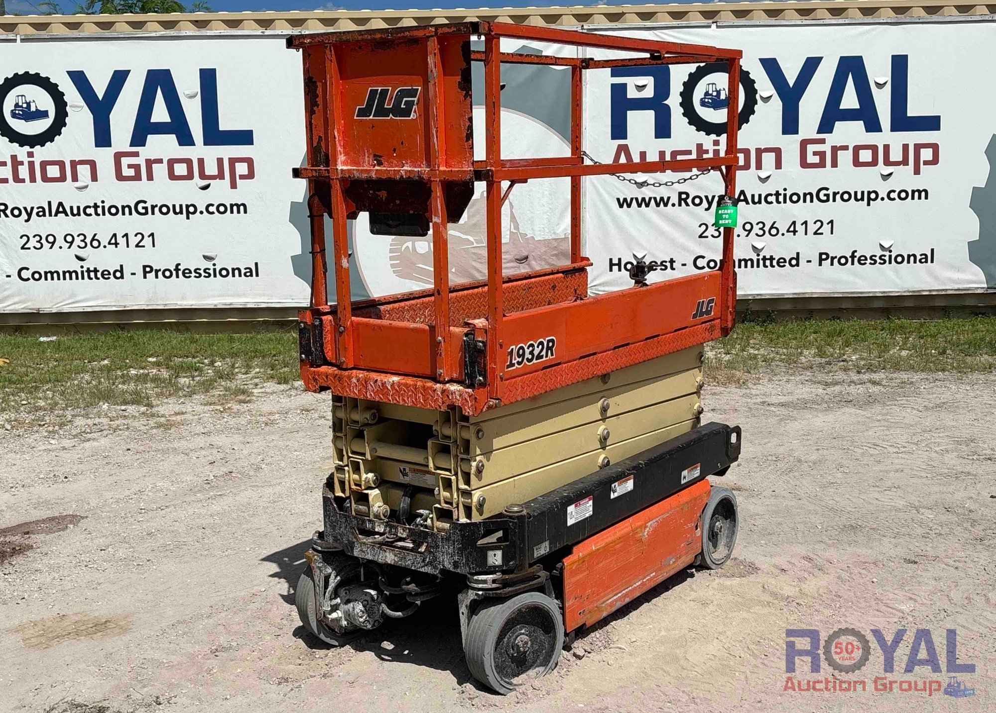 2017 JLG 1932R 19ft Electric Scissor Lift (A50322)