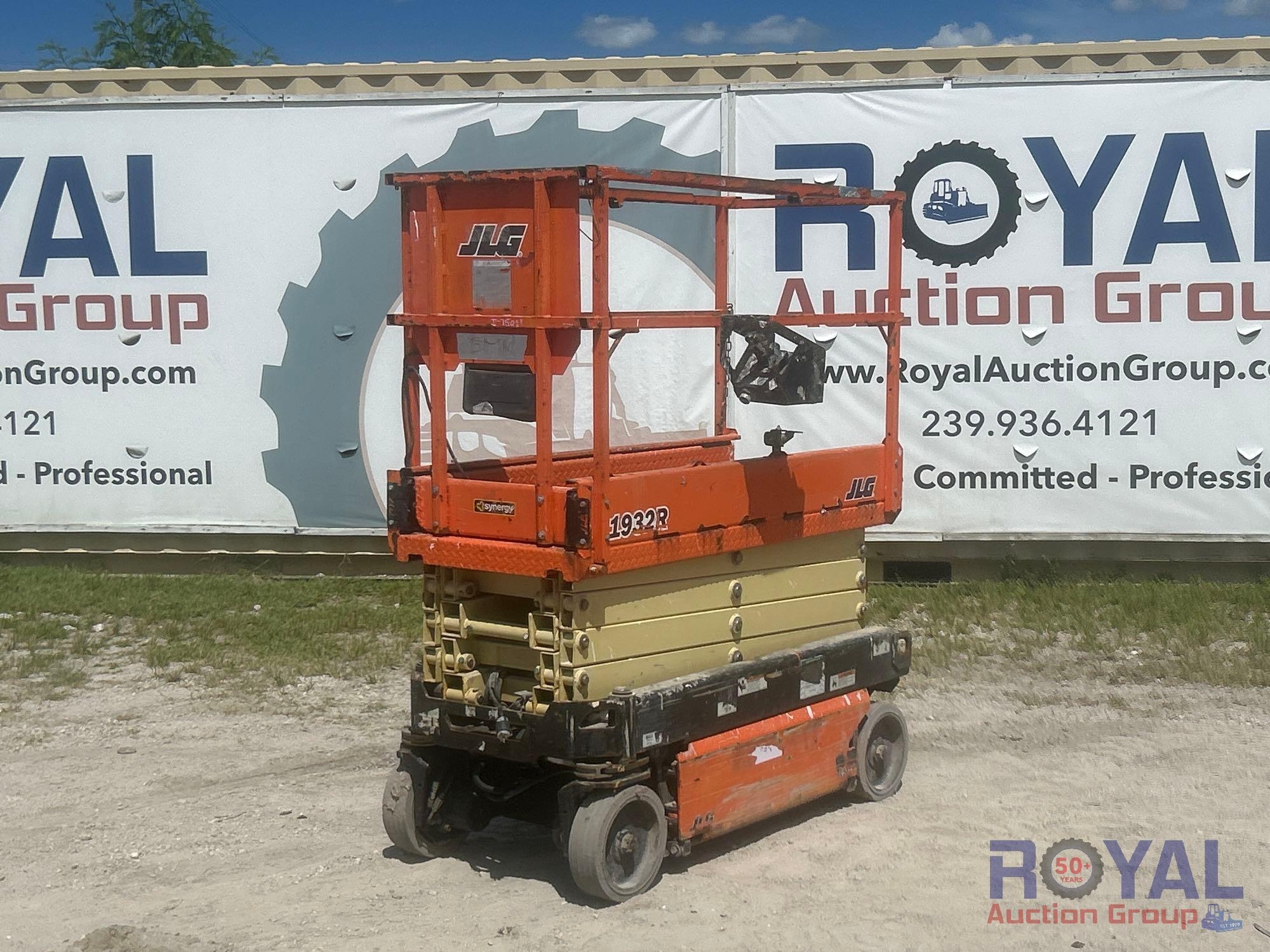 2017 JLG 1932R 19ft Electric Scissor Lift (A50322)