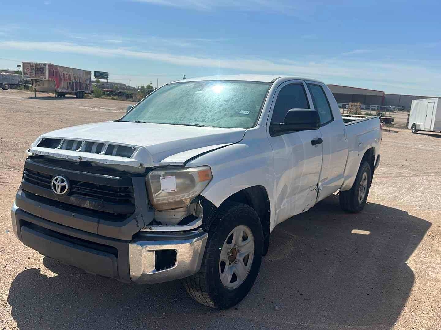 2017 TOYOTA TUNDRA(INOPERABLE) (A52472)