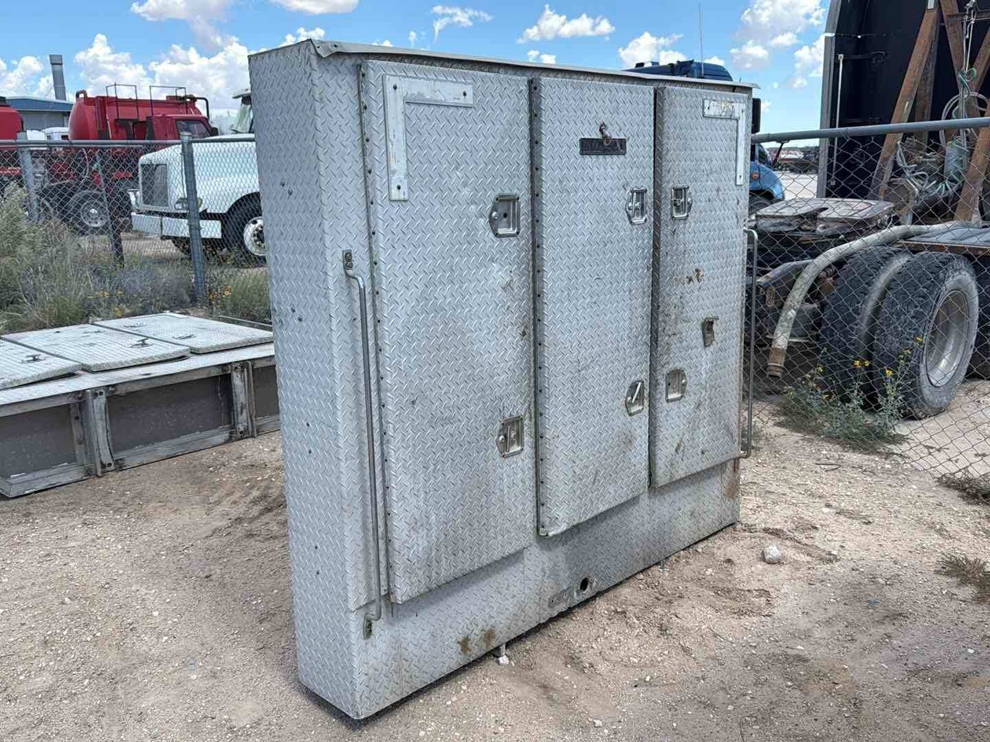 ALUMINUM HEADACHE RACK (A53843)