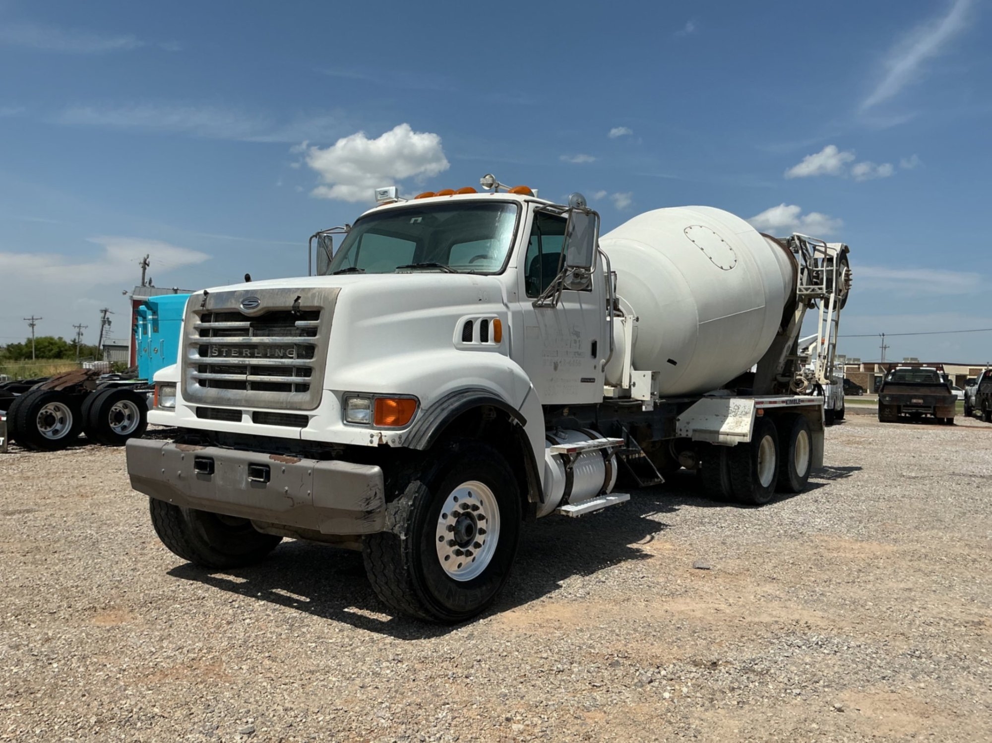 2007 STERLING L9500 MIXER TRUCK (A50854)