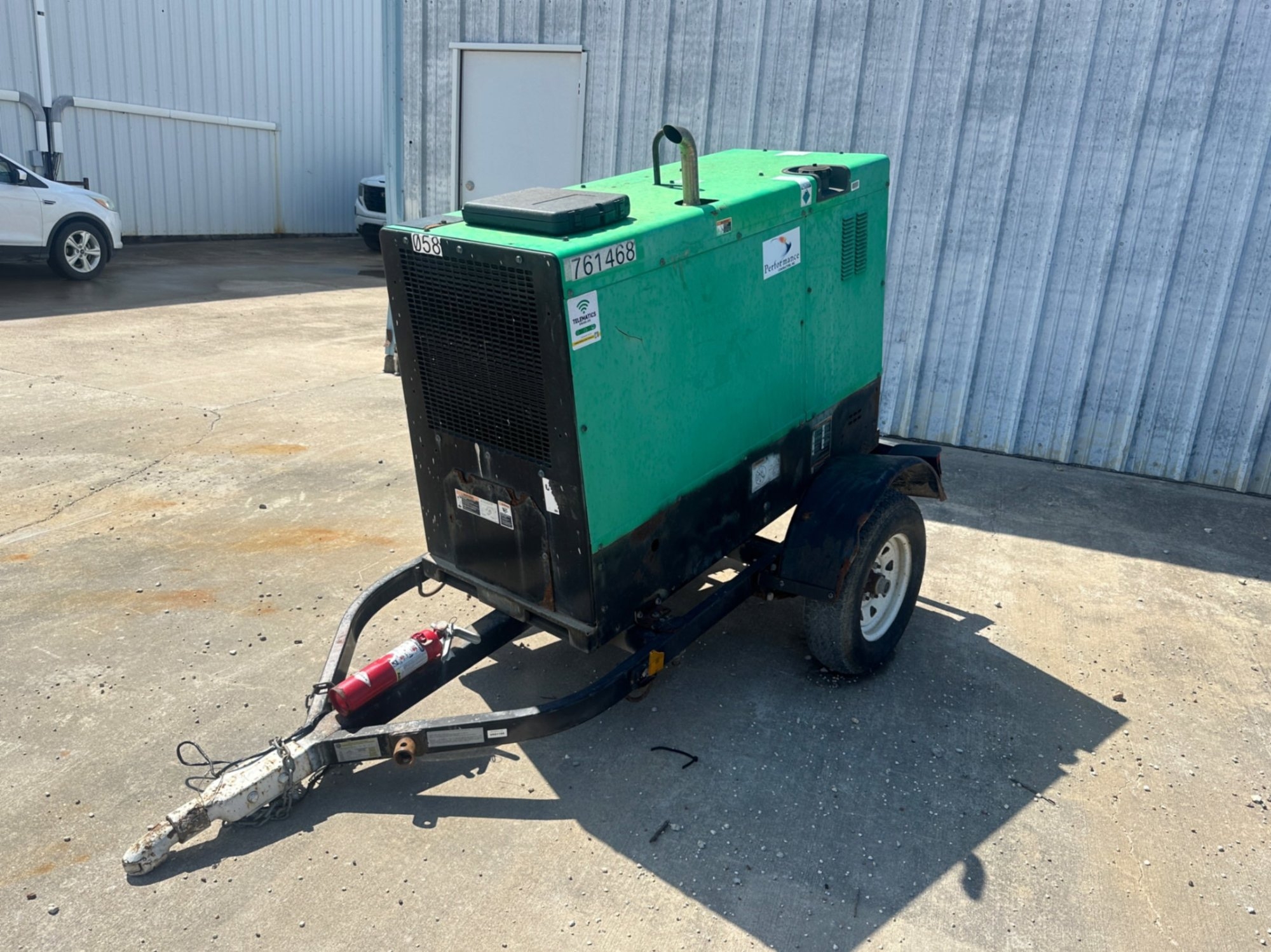 MILLER BIG BLUE 500 PRO TOWABLE WELDER (A52472)
