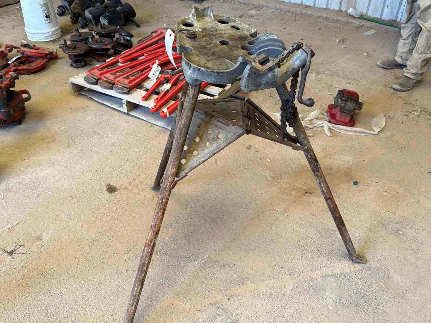 RIGID TRISTAND (A53843)