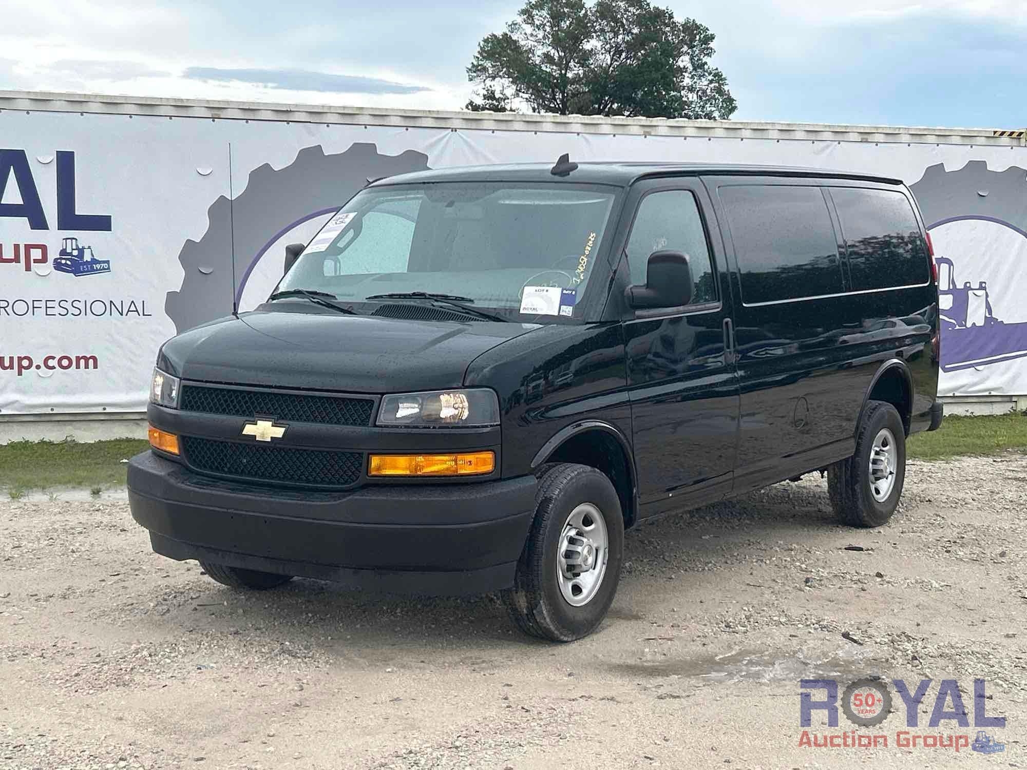 2023 Chevrolet Express 2500 Cargo Van (A51692)