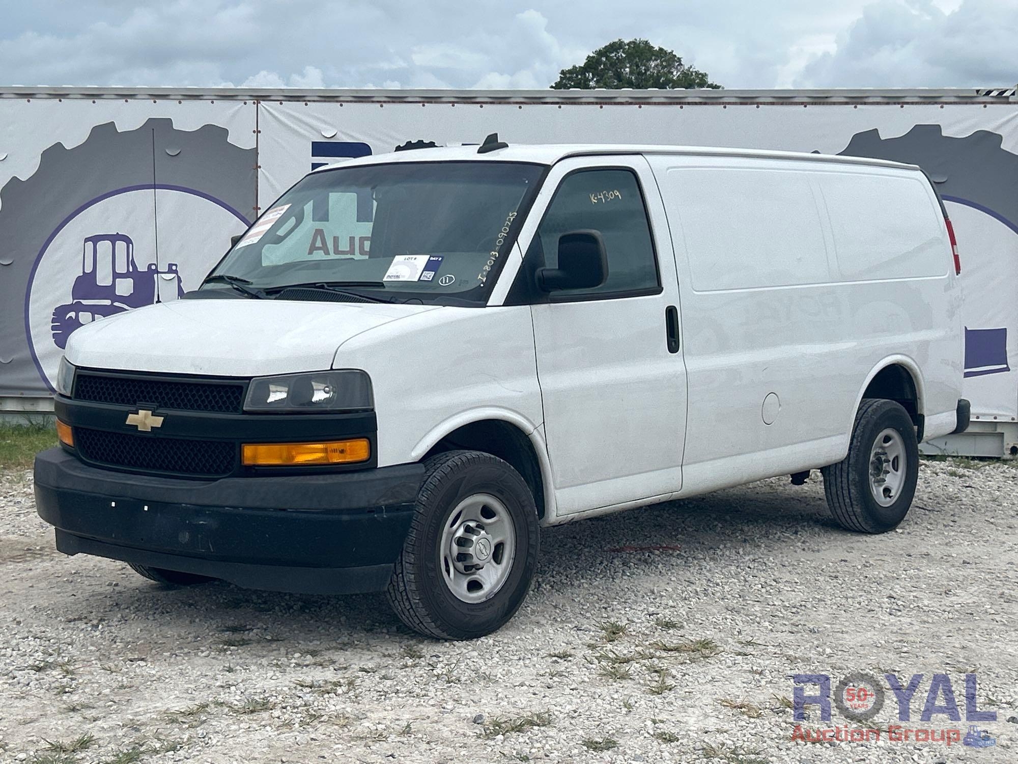 2019 Chevrolet Express 2500 Cargo Van (A51692)