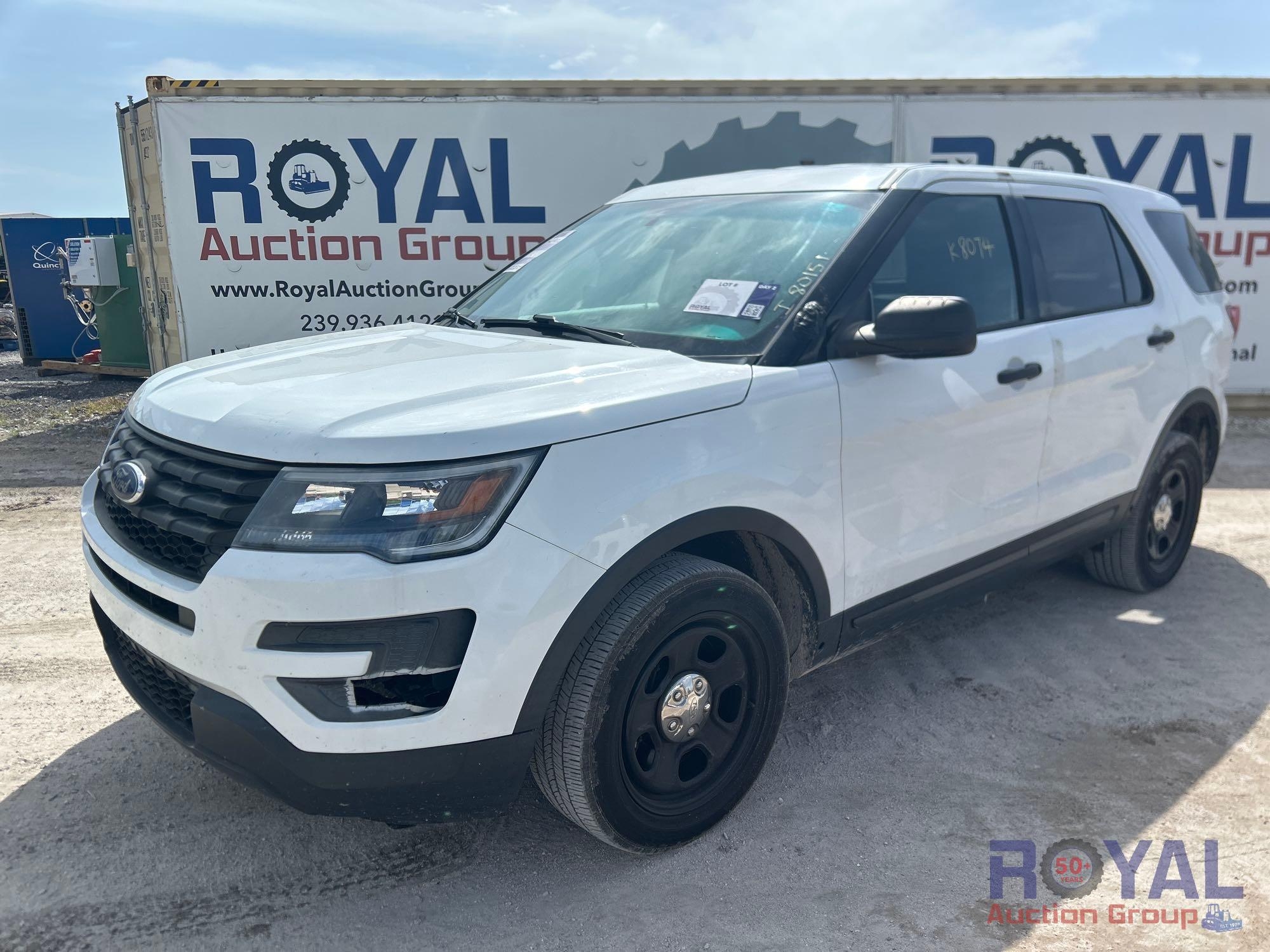 2016 Ford Explorer AWD SUV (A50324)
