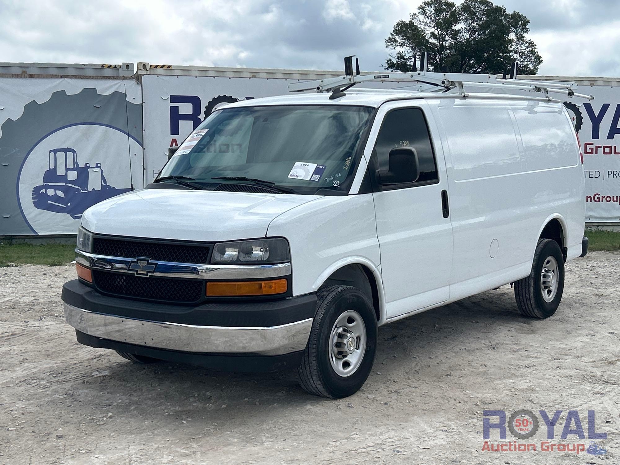 2021 Chevrolet Express 2500 Cargo Van (A51692)