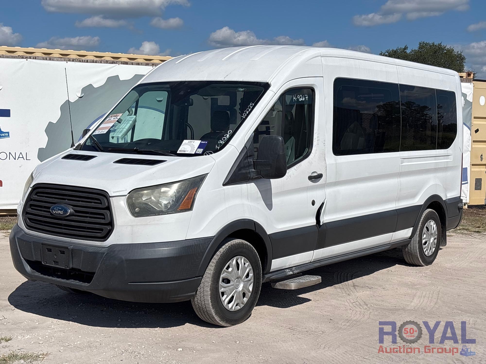 2016 Ford Transit 250 Passenger Van (A55852)