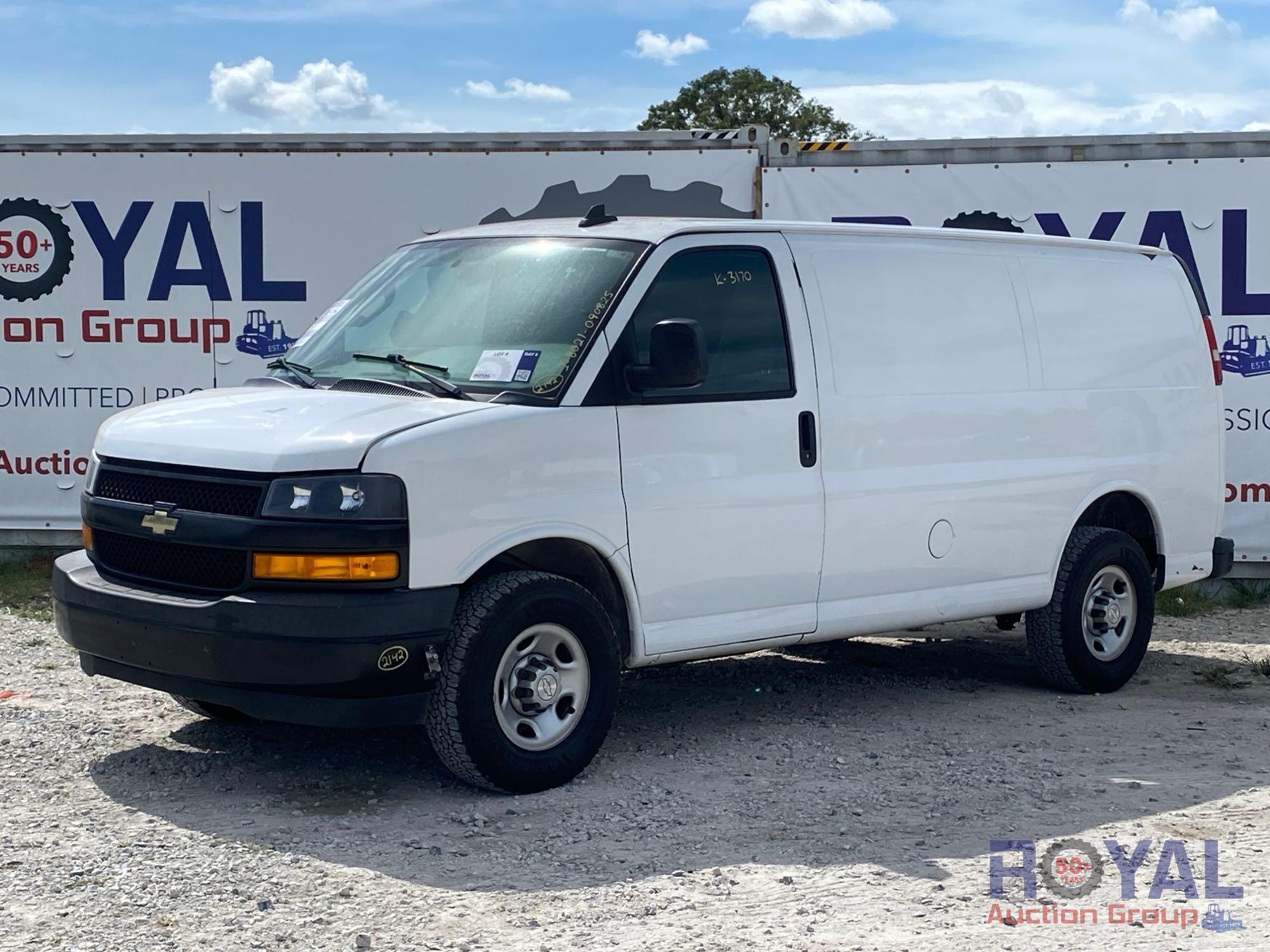 2019 Chevrolet Express 2500 Cargo Van (A51692)