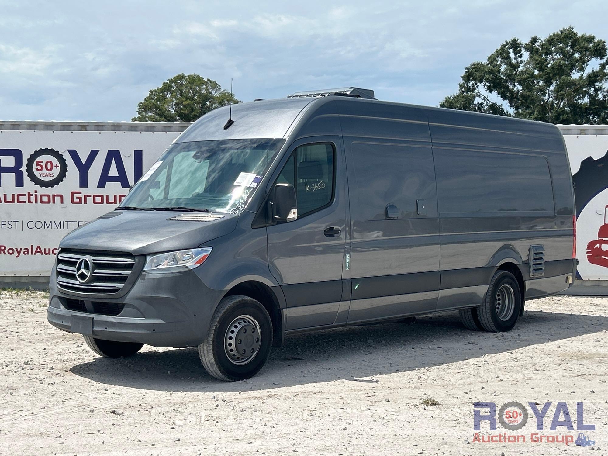 2021 Mercedes-Benz Sprinter 4500 Modified Food Catering Van (A51692)