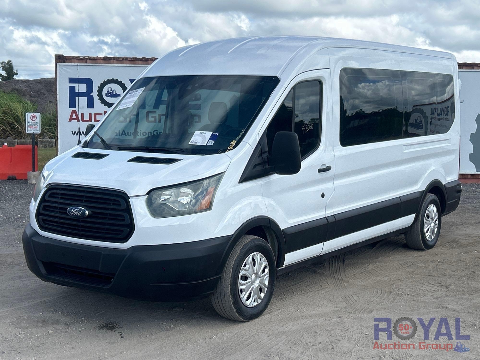 2016 Ford Transit 250 Passenger Van (A55788)