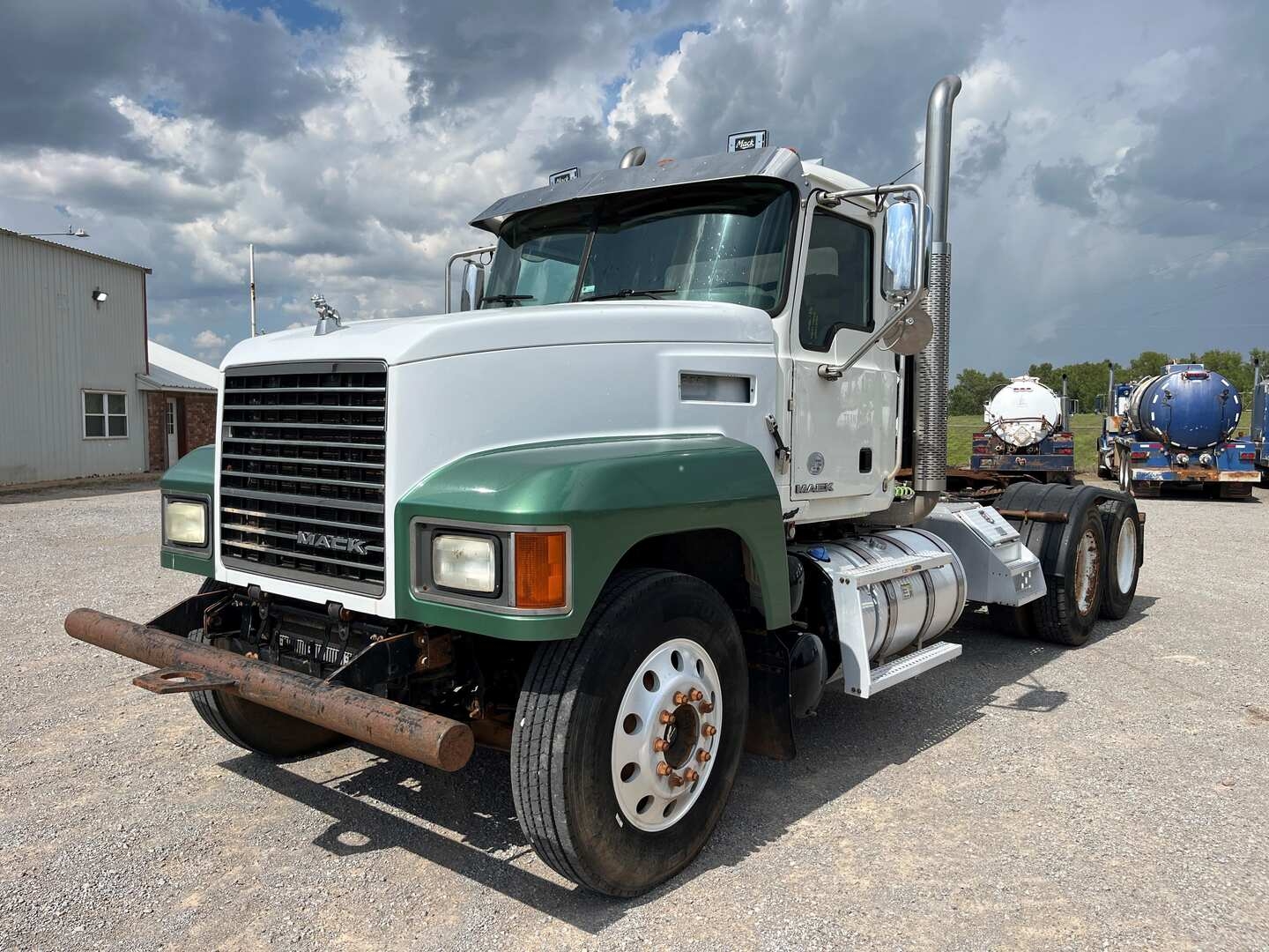 2018 MACK CHU613 DAYCAB (A53843)