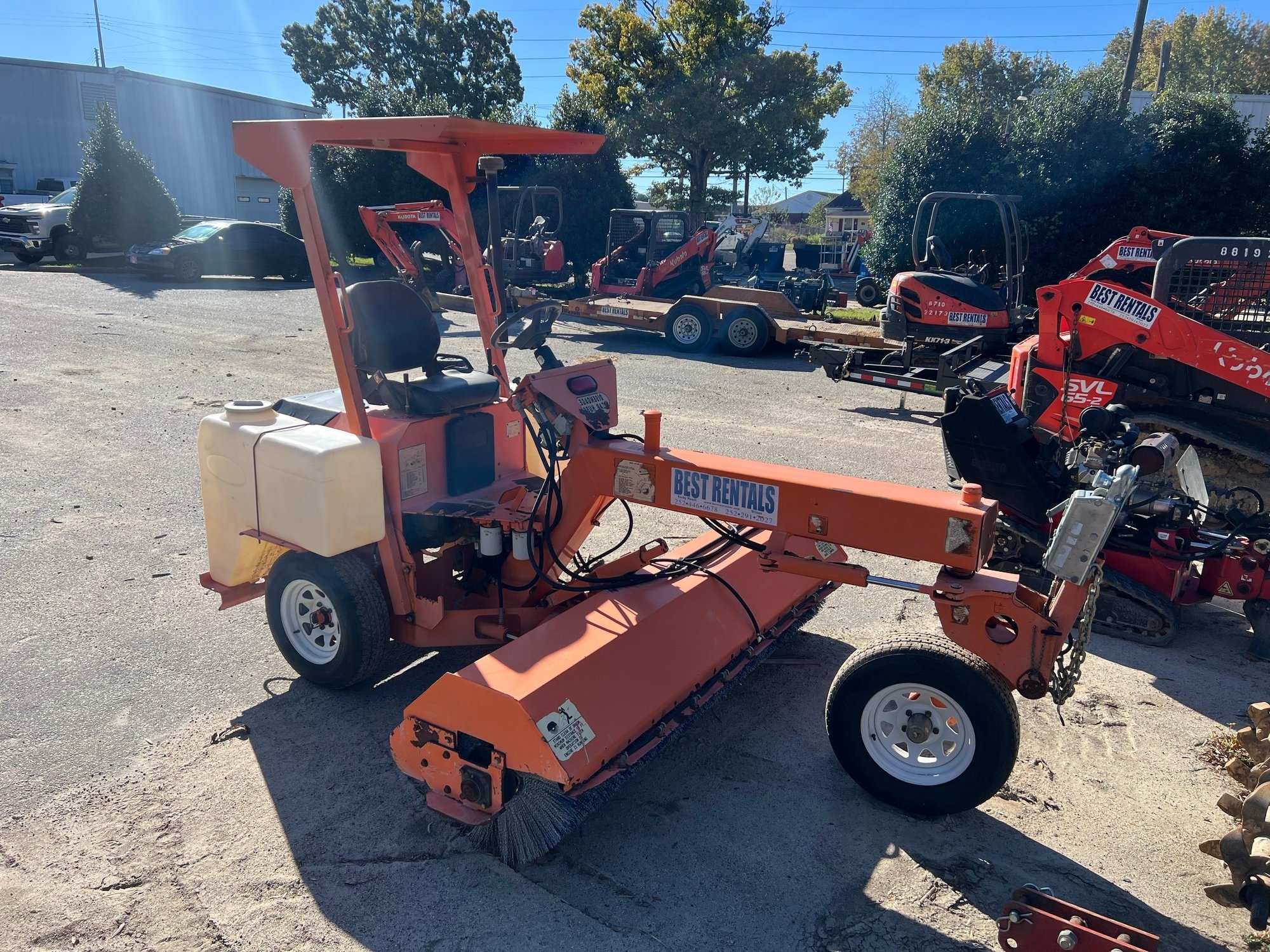 LayMor Sweepmaster 300 8HC (A55314)