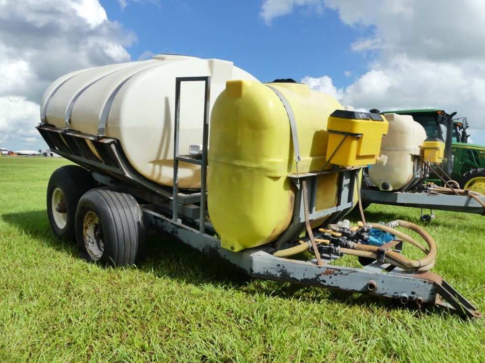 P.T 1000 Gallon Supply Tank (A50120)