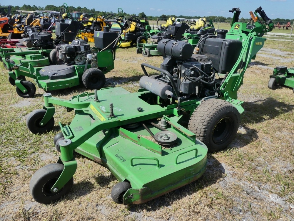 John Deere W61R (A44502)