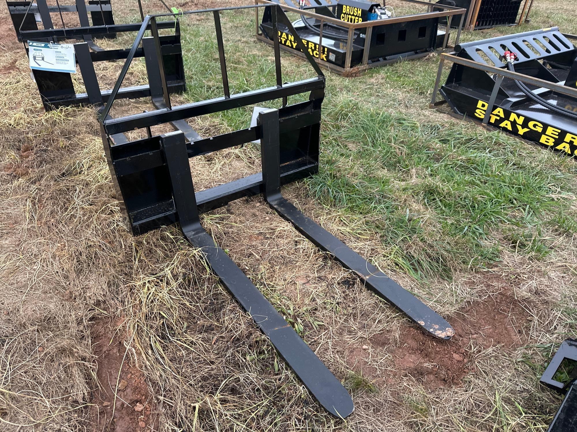 New/Unused Quick Attach Pallet Forks (A57454)