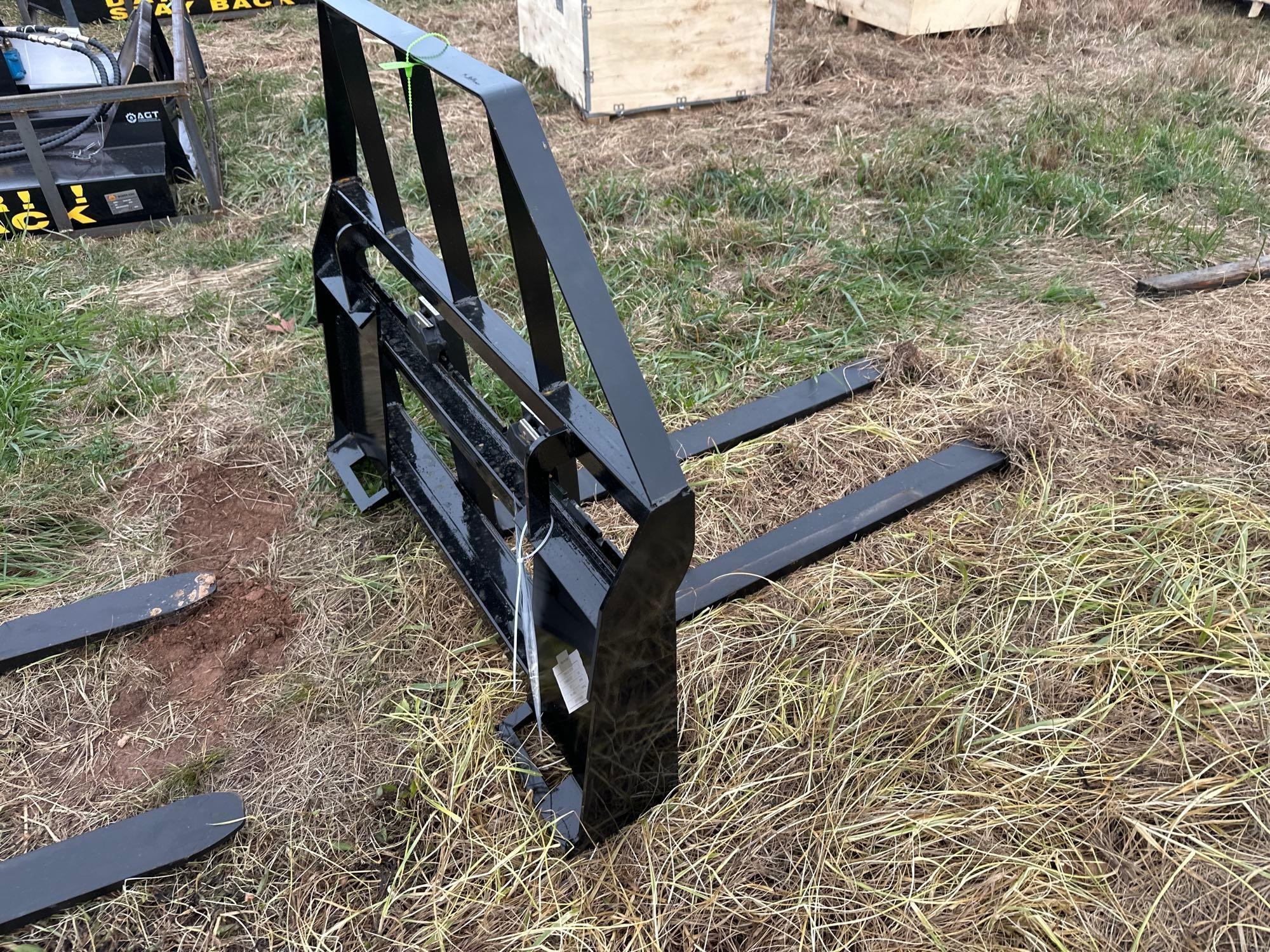 New/Unused Quick Attach Pallet Forks (A57454)
