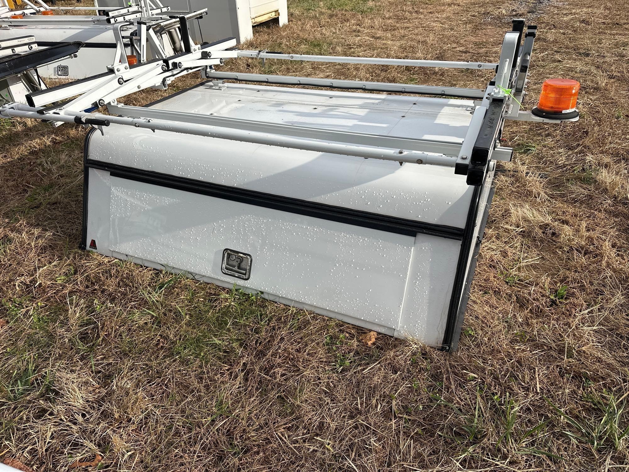 Leer Camper Shell (A57454)