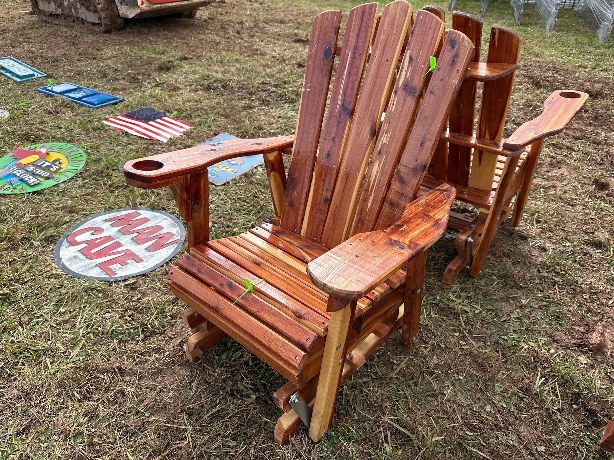 Single Cedar Glider (A57454)